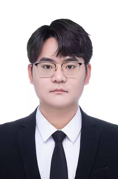 刘昱墩.jpg